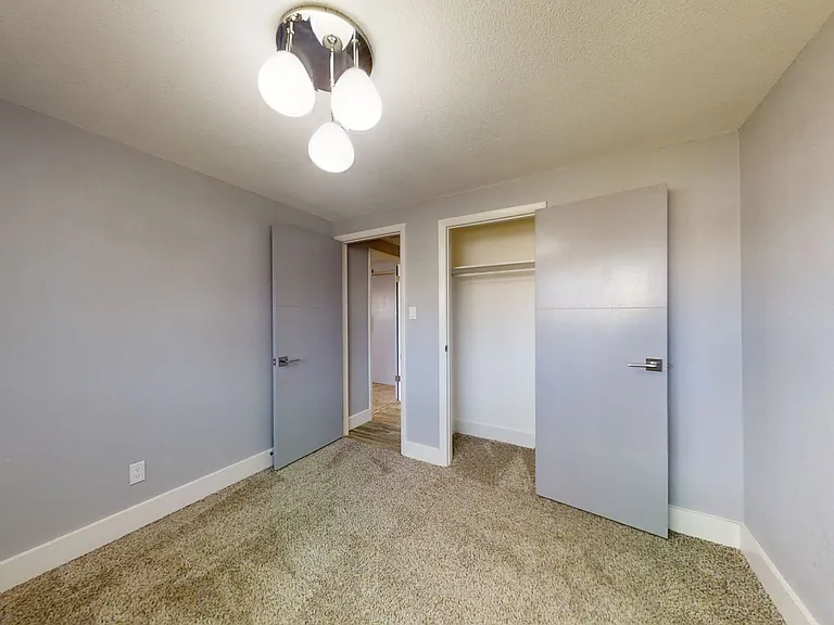 1178 Alton St — Photo 17