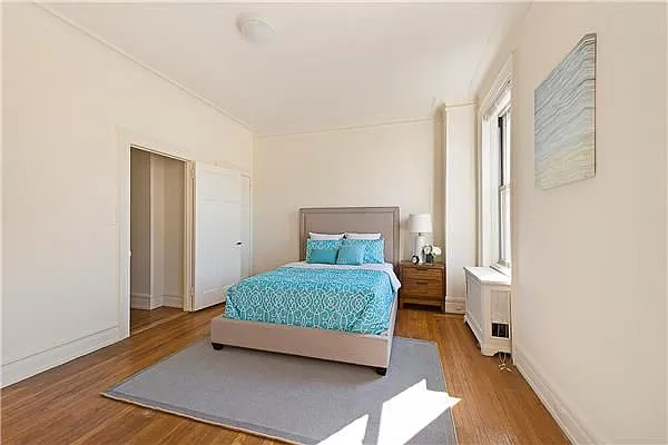 Sold by Exclusive Properties Sotheby's International Realty | media 14