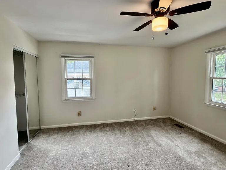 4217 Kincaid Ct — Photo 17