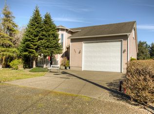 292 Octopus Ave NE, Ocean Shores, WA 98569