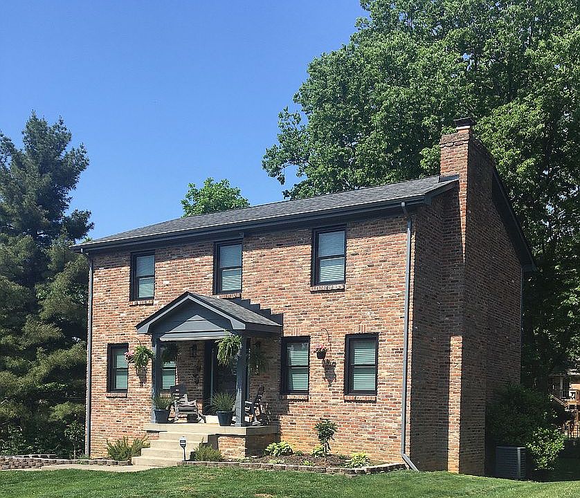 2nd image of 1960 Cottonwood Dr