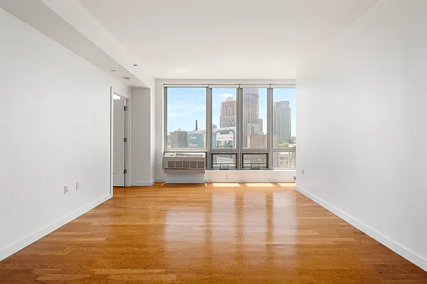 Rented by Compass | media 16