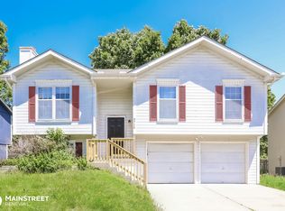 9714 NW 87th Ter, Kansas City, MO 64153