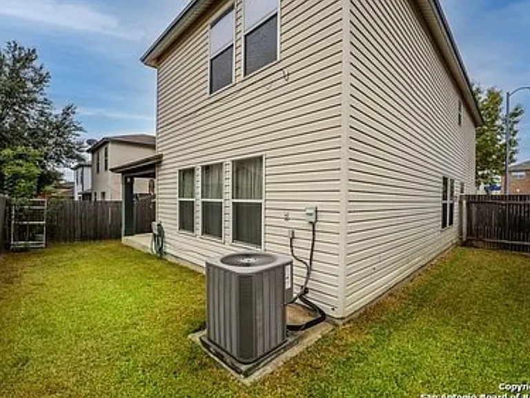 8126 Braes Run — Photo 14