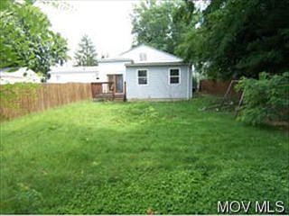 2nd image of 2607 Bartlett St