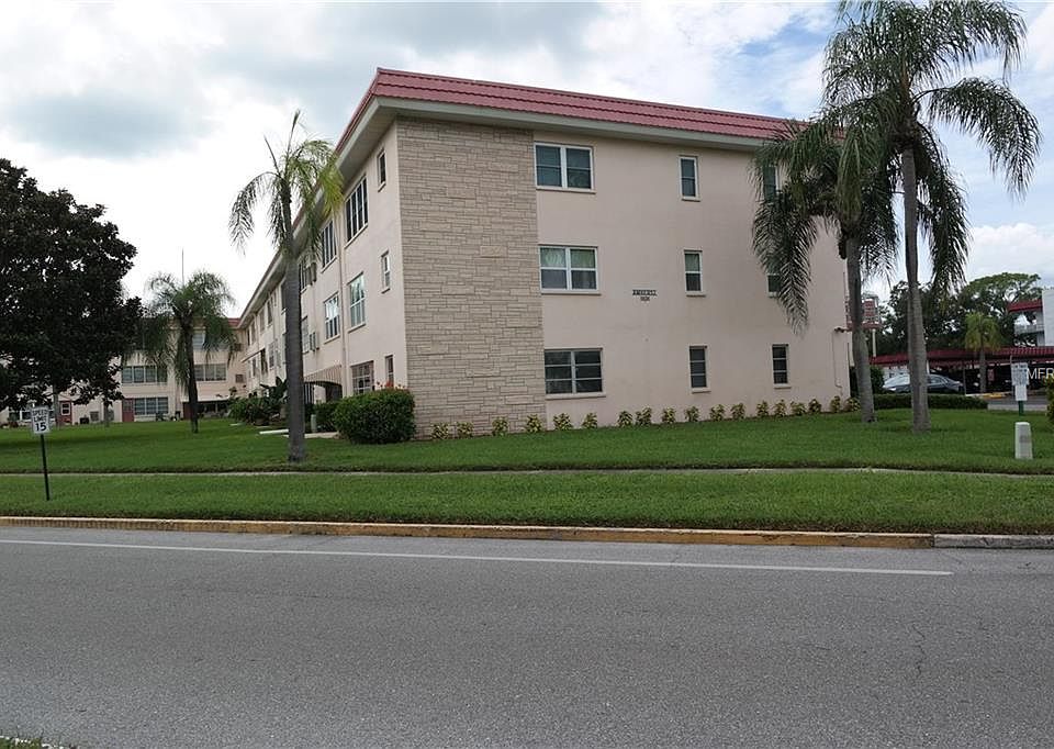 1st image of 5530 80th St N Unit B103
