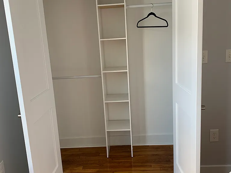 28-30 Saint Gregory St #2 — Photo 1