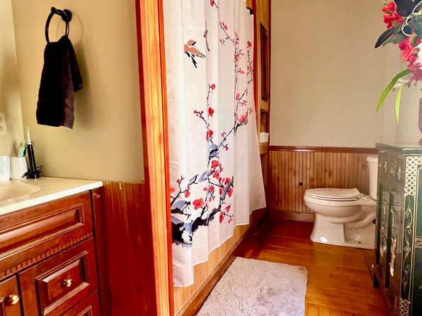 huntington-west-virginia-439312447 picture