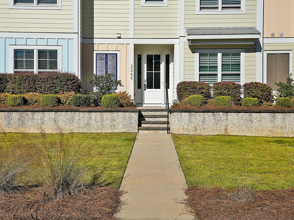 1st image of 2266 Low Country Boulevard