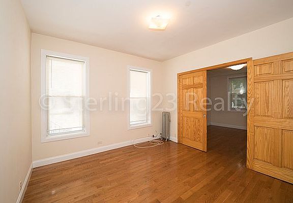 4th image of 23-82 28th St #1F