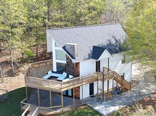 208 Cypress Point Dr, Chappells, SC 29037