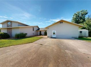 22535 S 1408th Rd, Moundville, MO 64771