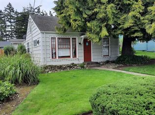 1311 11th St, Anacortes, WA
