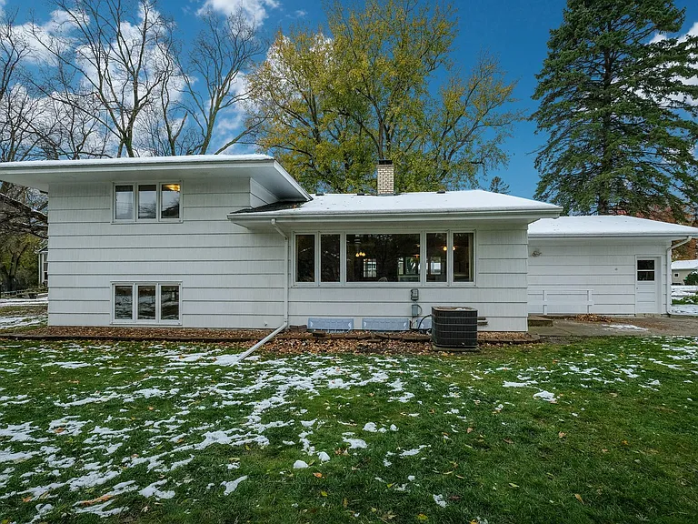 6311 Fir Tree Ave — Photo 18