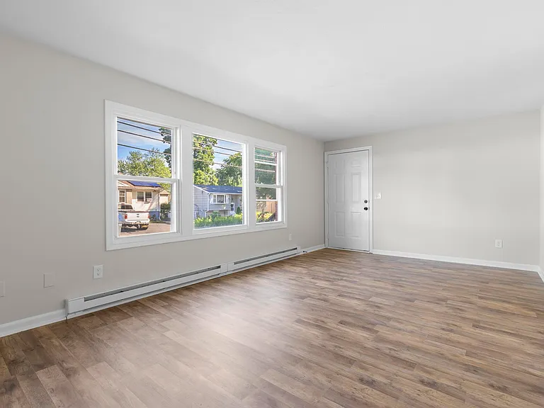 112 Medford St #1 — Photo 18