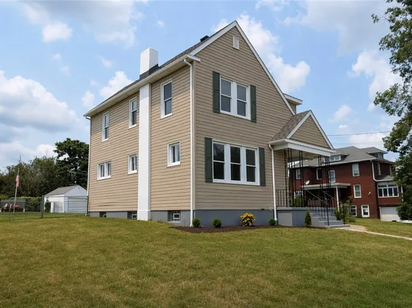 4 Hookton Ave, Uniontown, PA 15401