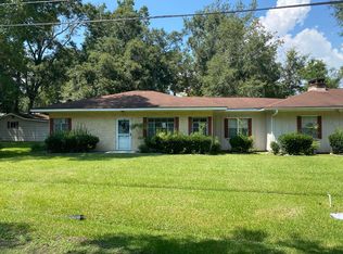 3401 Blades Ln, Moss Point, MS 39563