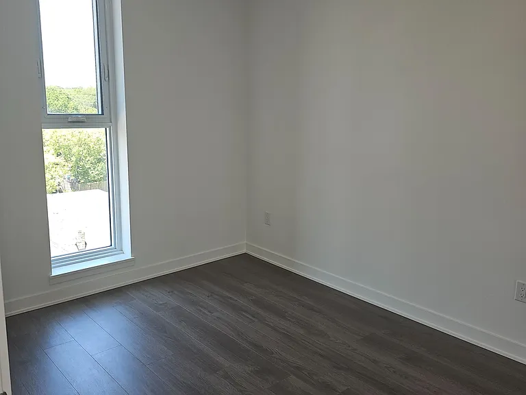 10 Oak St #2407 — Photo 10