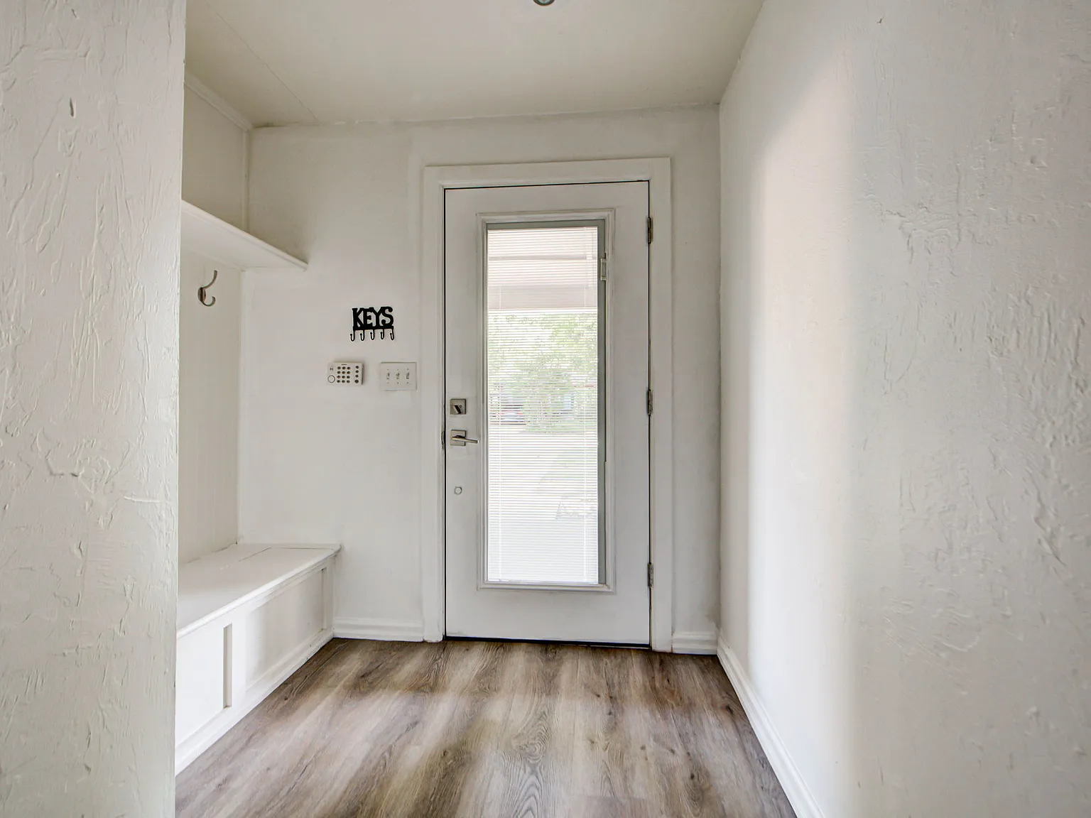 1222 Camden Way - 1 — Photo 2