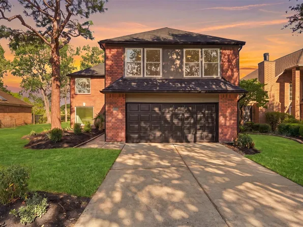 4756 Oakmont Ct, League City, TX 77573