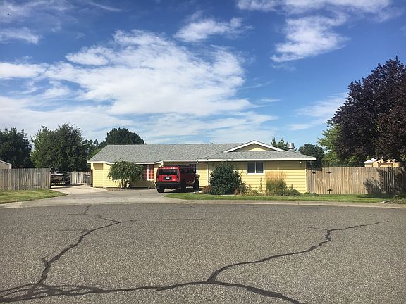 2nd image of 4018 S Yelm Ct