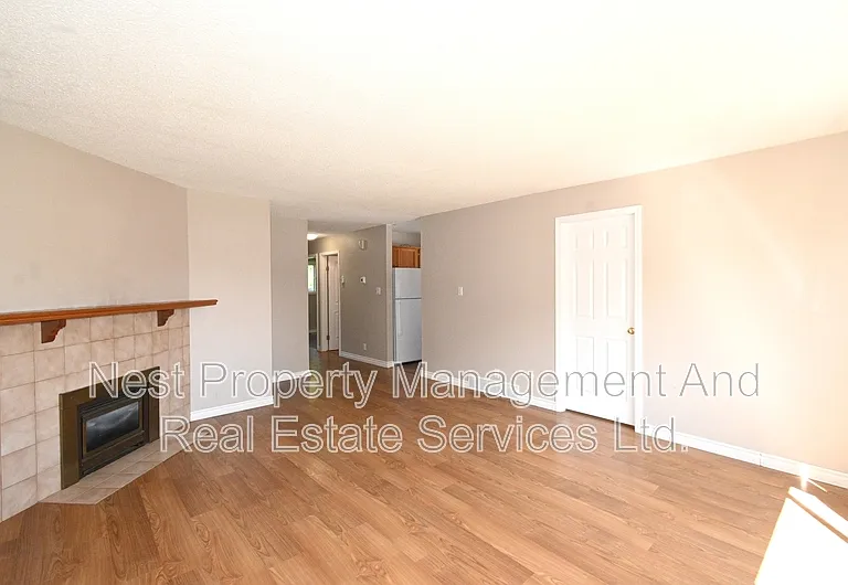 8077 Rochester Cres #A — Photo 3