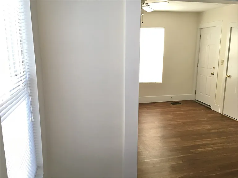 82 3rd St #1 — Photo 25