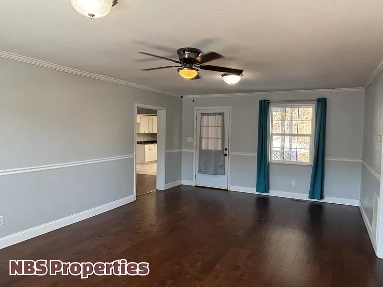 143 McCully Ln — Photo 5