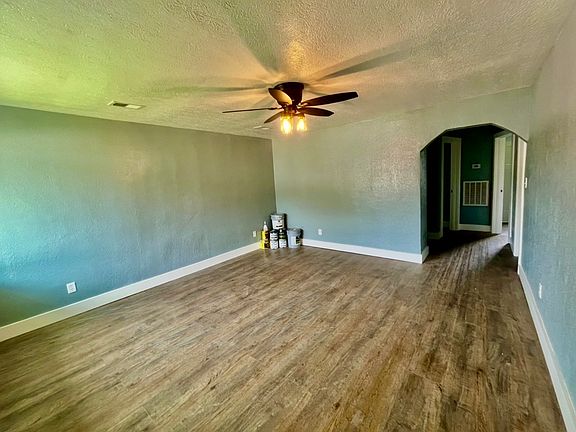 5th image of 29 Shady Ln