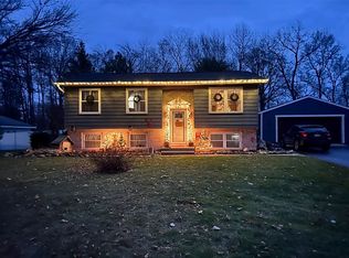 483 Maitland Dr, Horton, MI 49246