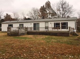 3395 N Glenwood Rd, Noble, IL 62868