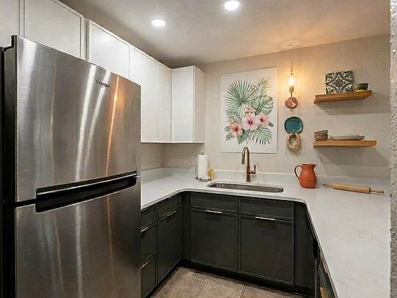2nd image of 1928 Conway Rd APT 40