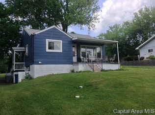 16 W Fairview Ln, Springfield, IL 62711