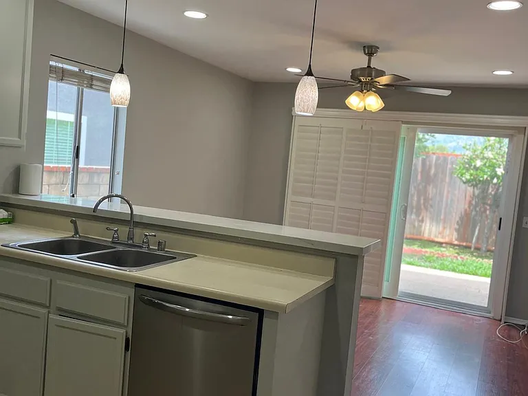 675 Lantana St — Photo 17