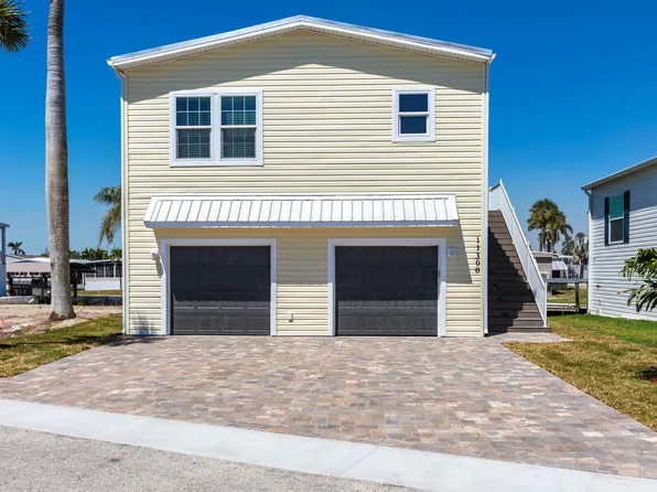 11300 Cypress Ln, Fort Myers Beach, FL 33931