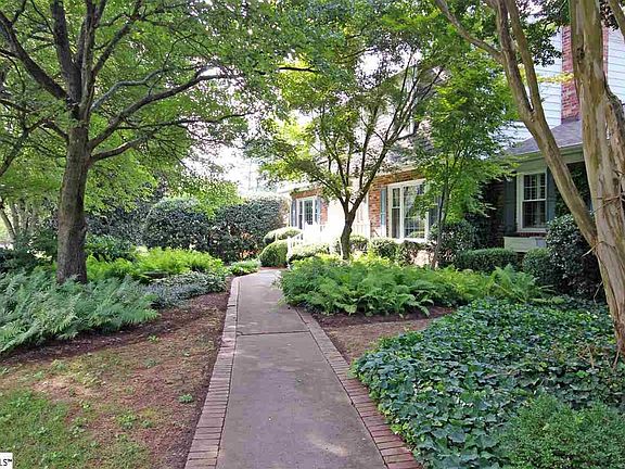 2nd image of 106 Seabury Dr
