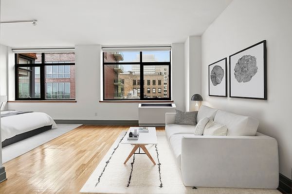 1st image of 125 Court St APT 4SE