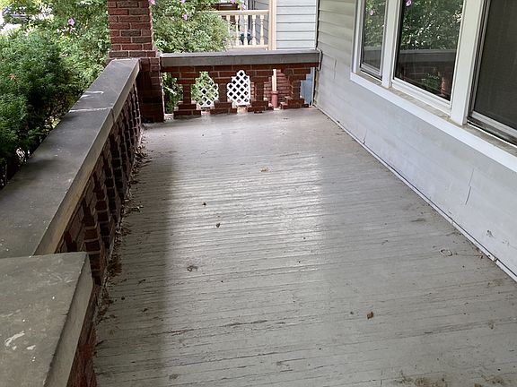 3rd image of 14923 Arden Ave