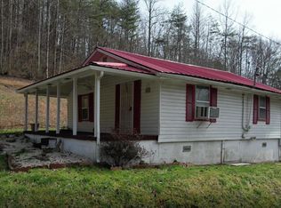 672 Big Rd #4, La Follette, TN 37766