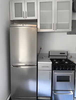 Rented by Corcoran | media 26