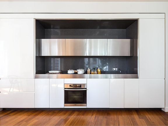 3rd image of 15 William St APT 7E