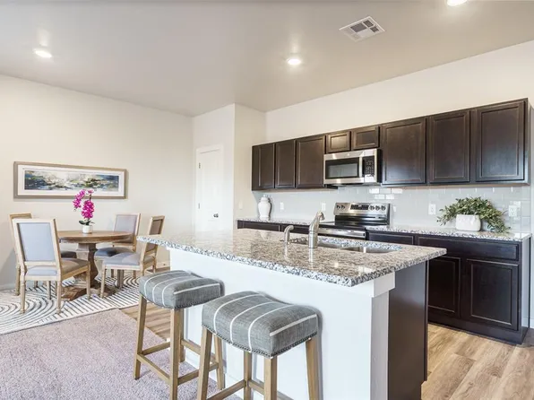 5231 Grassland Dr, Guthrie, OK 73044