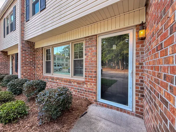 731 Coventry Ln, Florence, SC