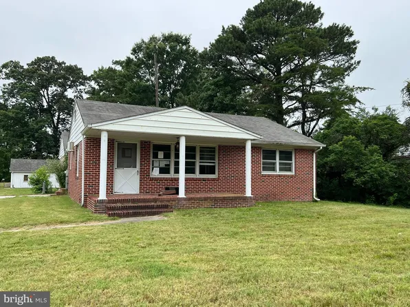 9253 Jones Dr, Laurel, DE 19956