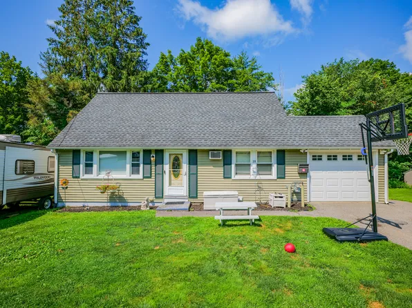 39 Colony Drive, Winchester, CT 06098