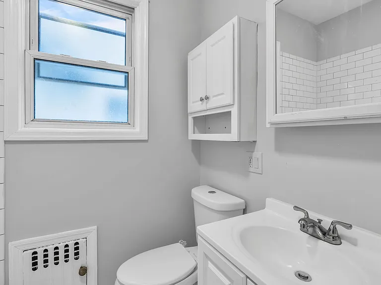 181 Jacoby St #2 — Photo 27
