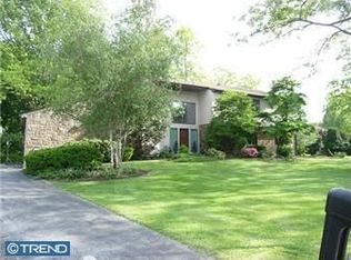 783 Panorama Rd, Villanova, PA 19085