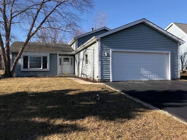 1st image of 17370 W Dartmoor Dr