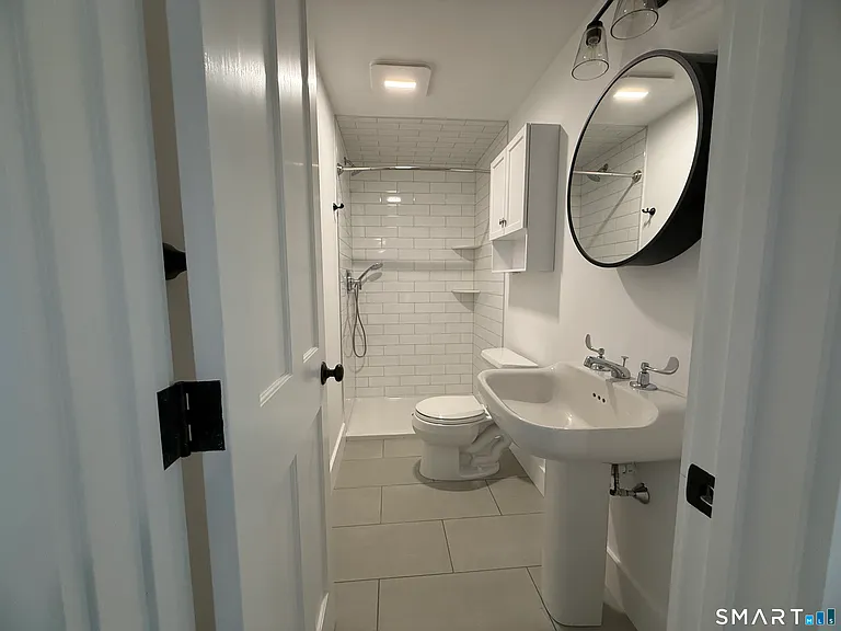 2569 Long Hill Rd #2 — Photo 12