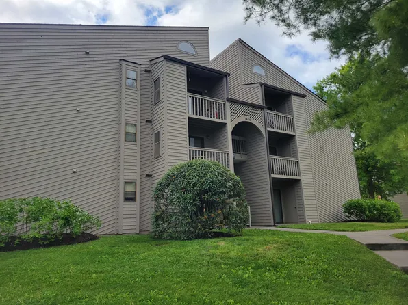 1404 University City Blvd #E, Blacksburg, VA 24060